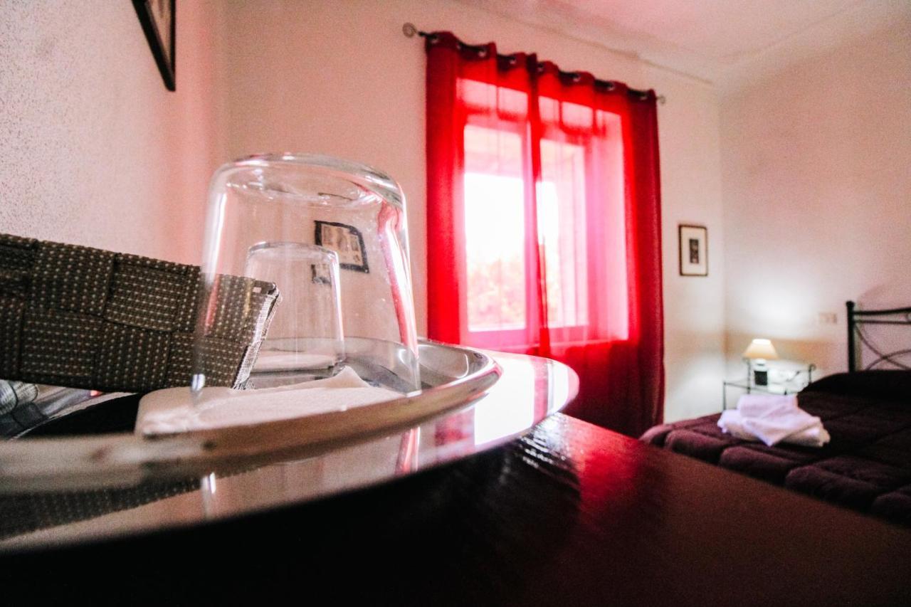 Villa Lilia By Let Siena Buitenkant foto