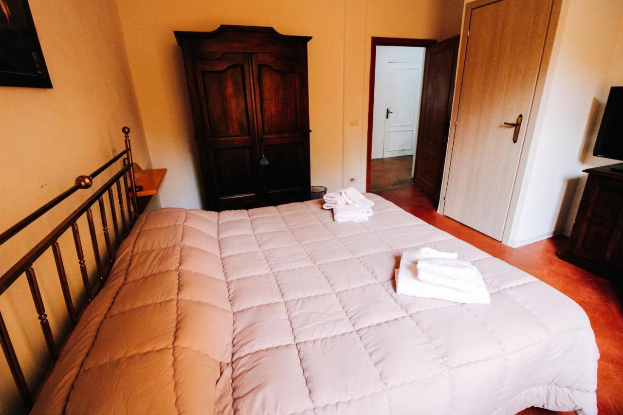 Villa Lilia By Let Siena Buitenkant foto